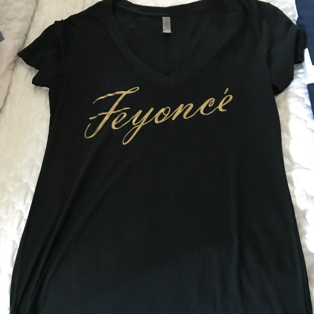 Black feyonce tee